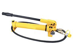Pumps with manual drive AiFORS